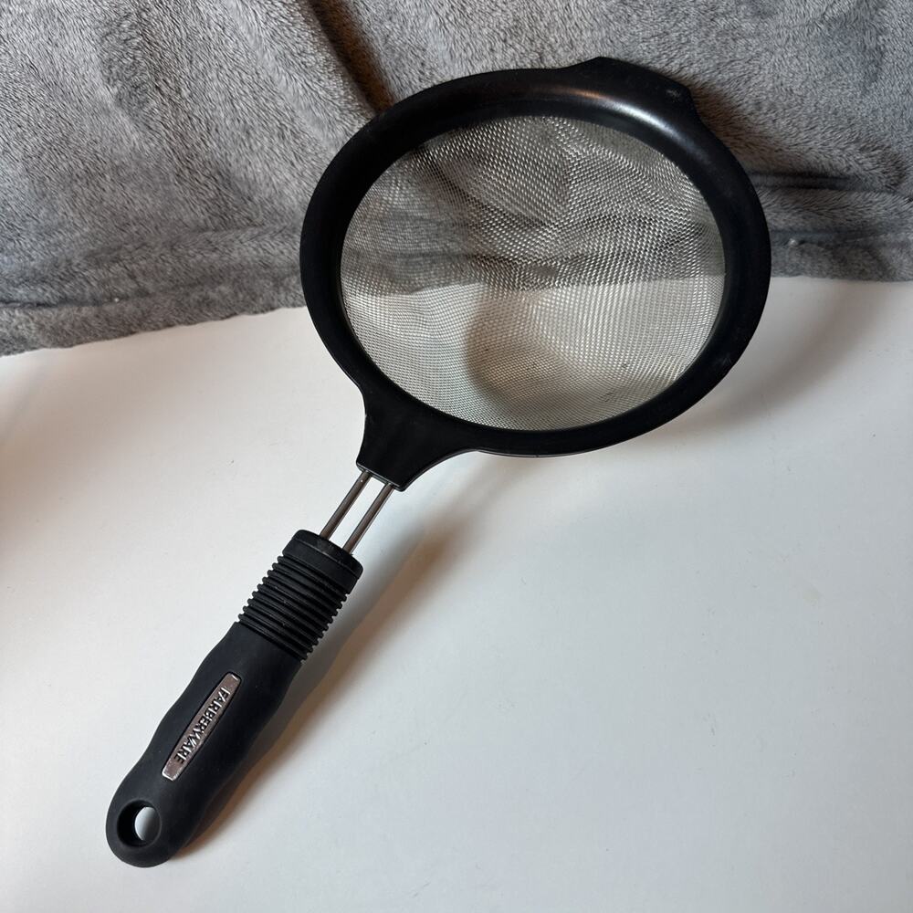 FARBERWARE Hand Strainer Fine Mesh Black‎ Molded Handle 14”